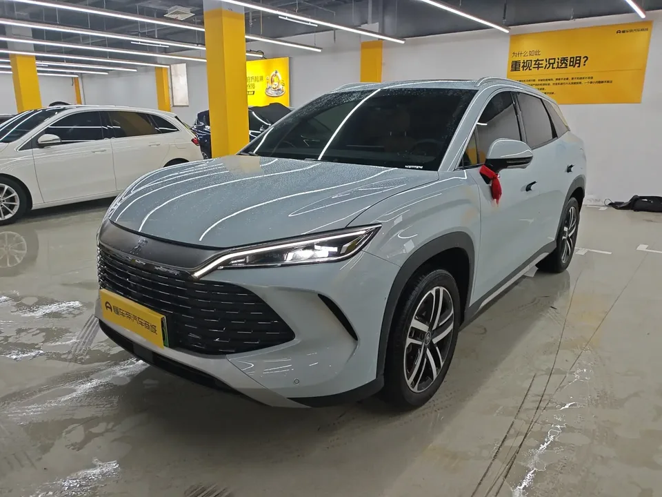 BYD Song L DM Song L DM 2024 DM-i 112KM Leading Type 2024 — фото 1, купить с доставкой в Москву
