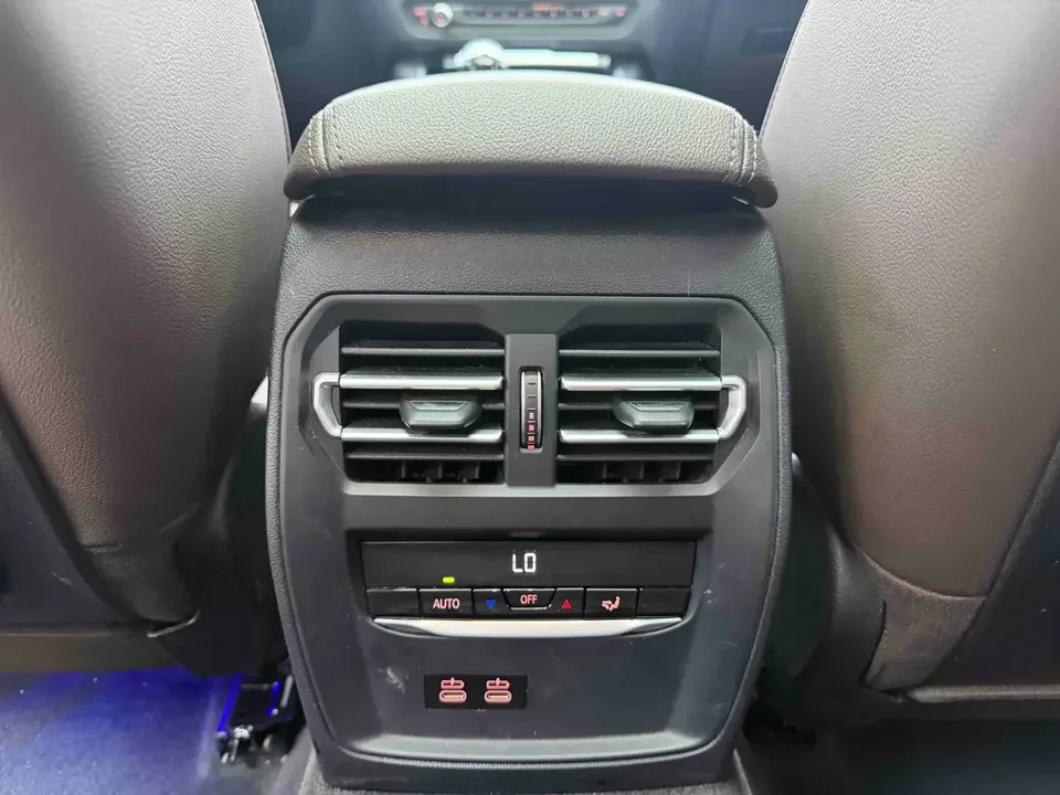 BMW 3 Series BMW 3 Series 2022 320i Sport Package 2022 — миниатюра 4