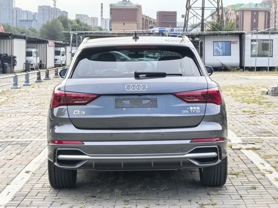 Audi Q3 Audi Q3 2023 35 TFSI Stylish Dynamic 2023 — миниатюра 2
