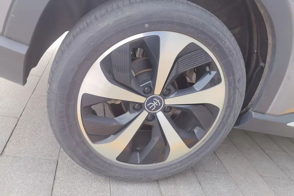 BYD Song PLUS DM Song PLUS DM 2021 DM-i 51KM 2WD Premium Edition 2022 — thumbnail 3