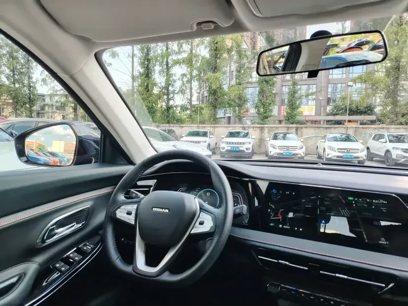 Oshan Changan Auchan X7 PLUS Changan Auchan X7 PLUS 2022 1.5T Automatic Blue Whale Edition Zhizun Edition 2022 — thumbnail 3