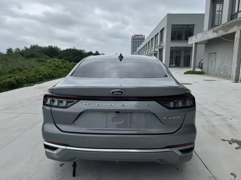 Ford Mondeo Mondeo 2023 EcoBoost 180 Comfort 2024 — thumbnail 2