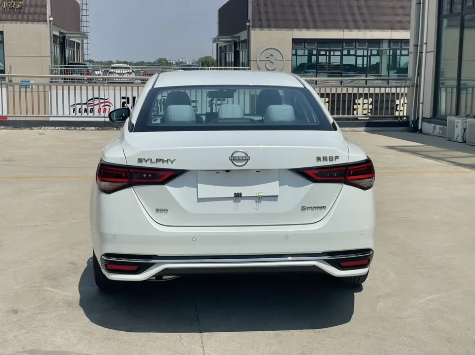 Nissan Sylphy Sylphy 2022 electric drive version e-POWER ultra-luxury Ultra 2023 — миниатюра 2