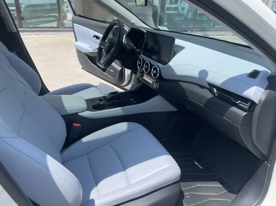Nissan Sylphy Sylphy 2022 electric drive version e-POWER ultra-luxury Ultra 2023 — миниатюра 4