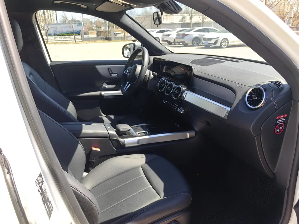 Mercedes-Benz GLB-Class Mercedes-Benz GLB 2023 GLB 200 Fashion 2023 — thumbnail 4