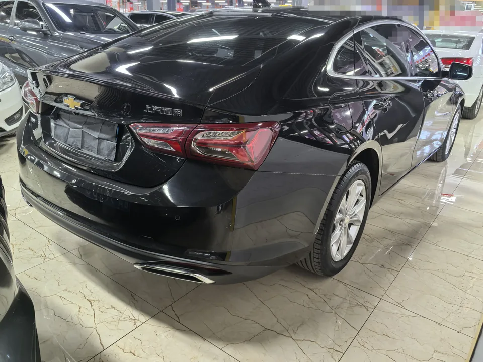 Chevrolet Malibu Xl 1.5T sharp version 2023 — миниатюра 2