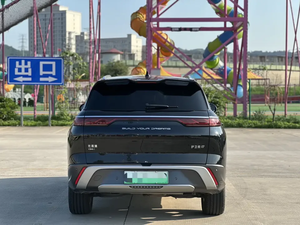 BYD frigate 07 Frigate 07 2023 DM-i 100KM Flagship 2024 — миниатюра 2