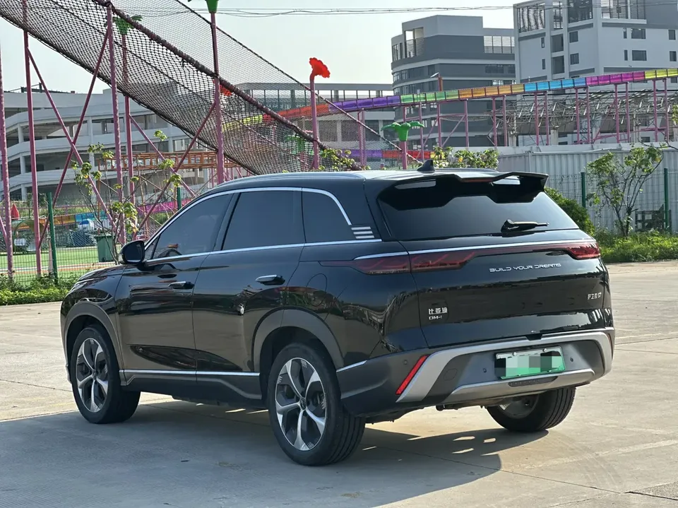 BYD frigate 07 Frigate 07 2023 DM-i 100KM Flagship 2024 — миниатюра 4