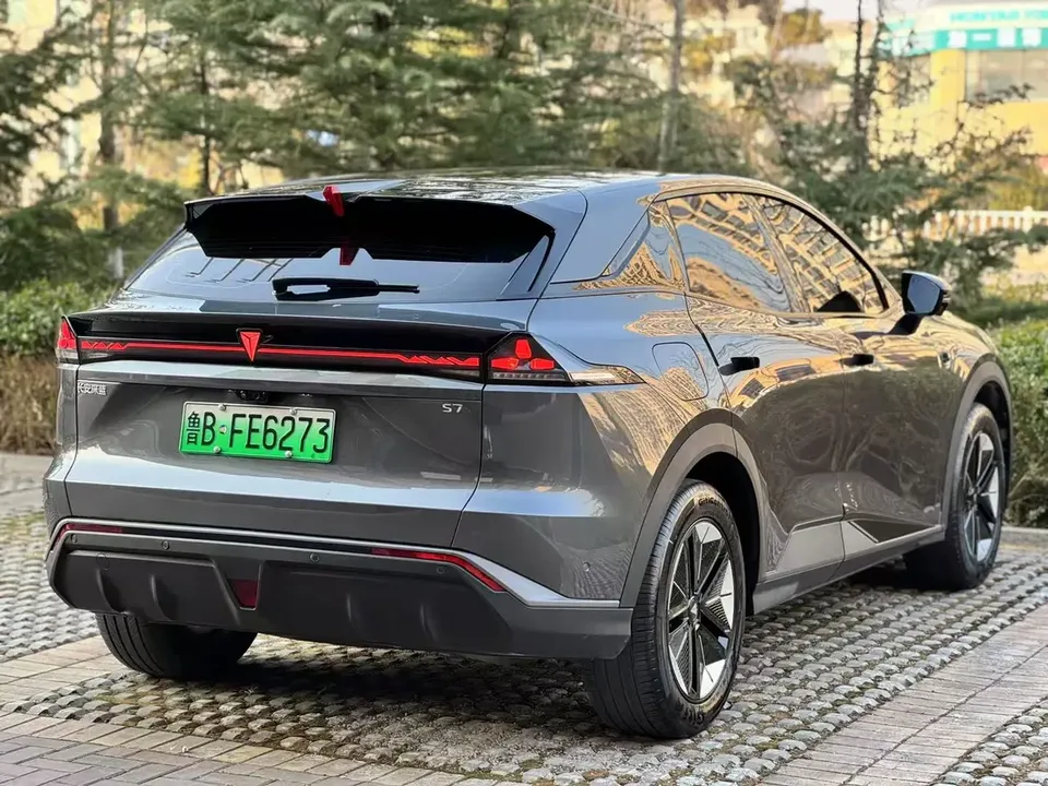 Deepal dark blue S07 S7i 200Max Extended Range Edition 2024 — миниатюра 4