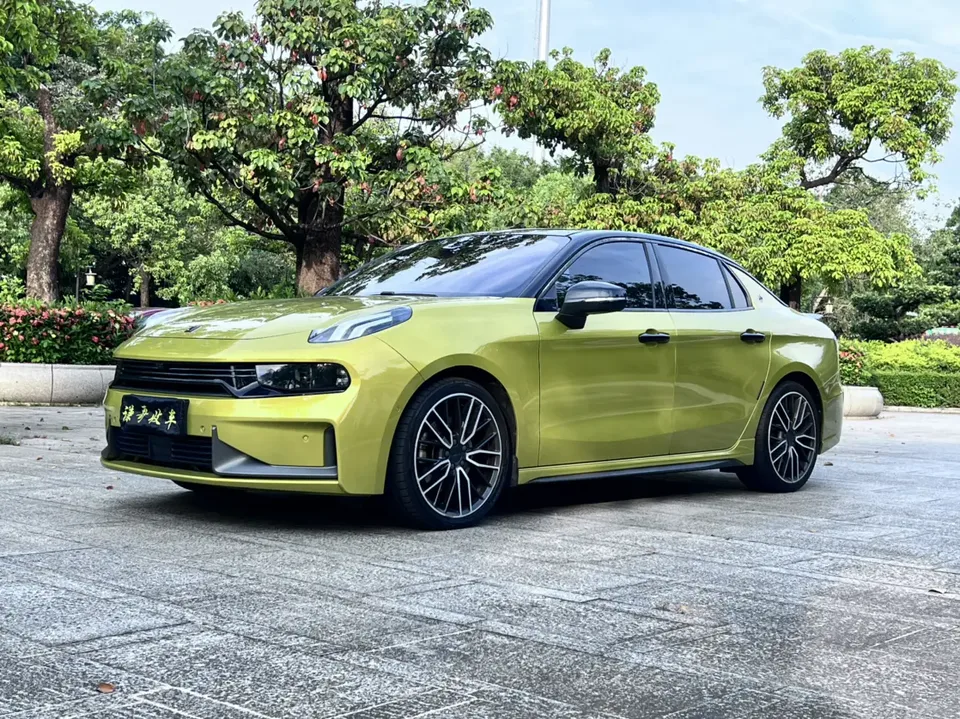 Lynk & Co 03 2022