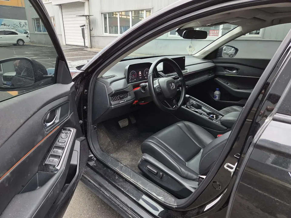 Honda Accord RuiTong 260TURBO Smart Edition 2023 — миниатюра 3