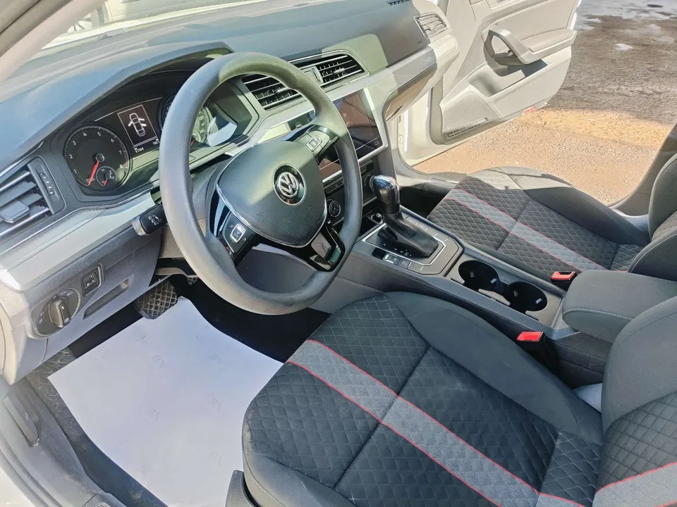 Volkswagen Lamando Lingdu 2021 230TSI DSG Fashion Edition 2022 — миниатюра 5