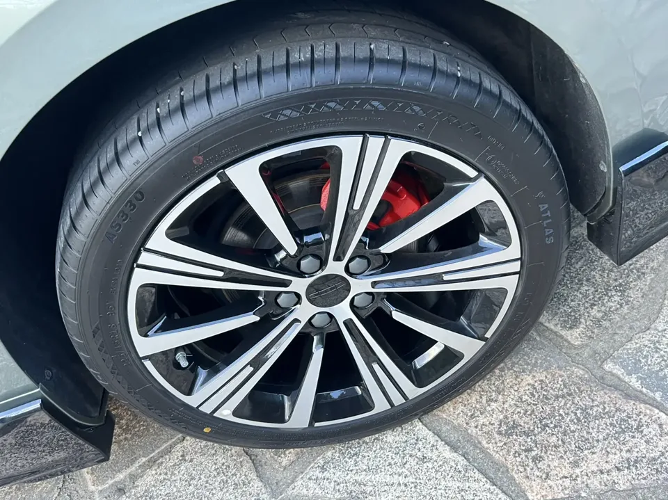 Geely Preface Xing Rui 2025 1.5T Dongfangyao Kunlun Edition 2025 — thumbnail 3