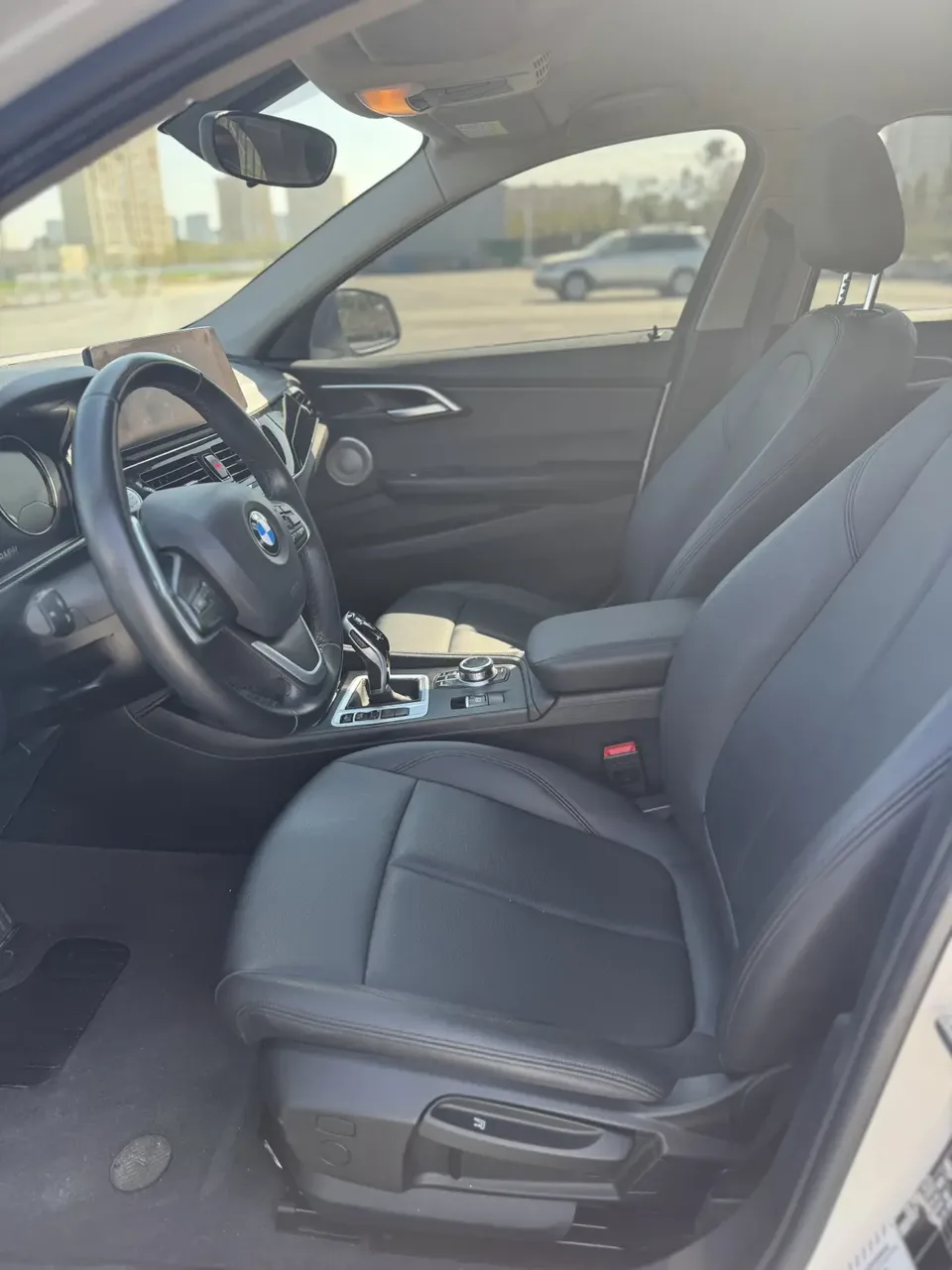 BMW 1 Series BMW 1 Series 2023 120i M Sport 2022 — миниатюра 5