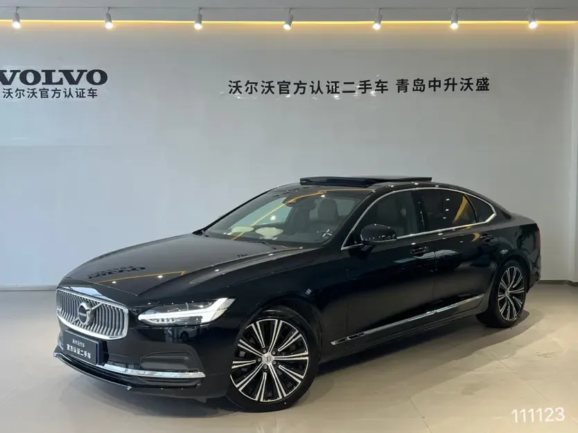 Volvo S90 S90 2025 Volvo S90 2025 B5 Zhiyuan Luxury Edition 2025 — photo 1, buy with delivery to Moscow
