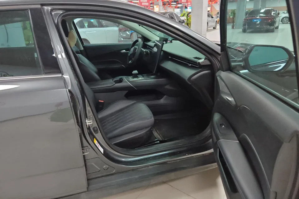 Changan Escape 1.5T DCT flagship model 2024 — миниатюра 5