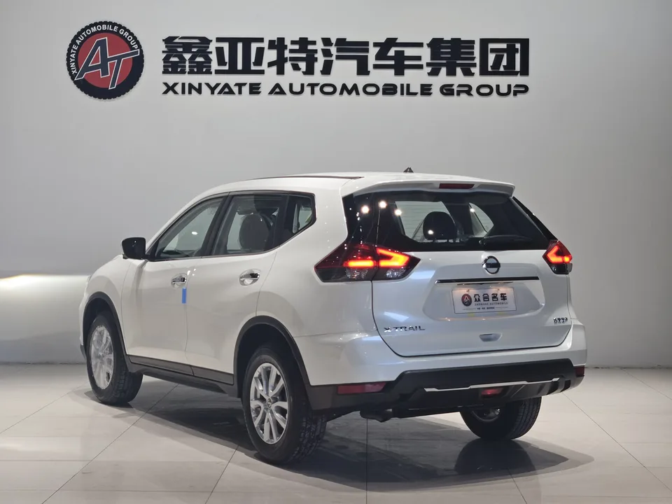 Nissan X-Trail Classic Edition 2.0L 2WD Intelligent Link Premium Edition 2025 — миниатюра 2