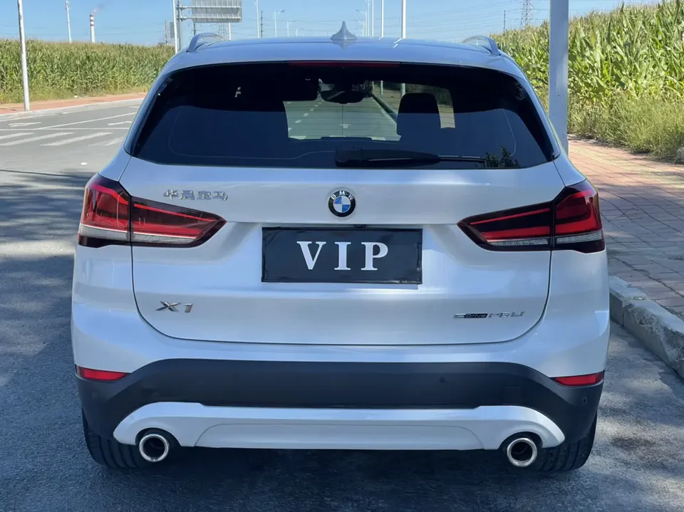 BMW X1 X1 2022 BMW X1 2022 sDrive25Li Leading Edition 2022 — thumbnail 2