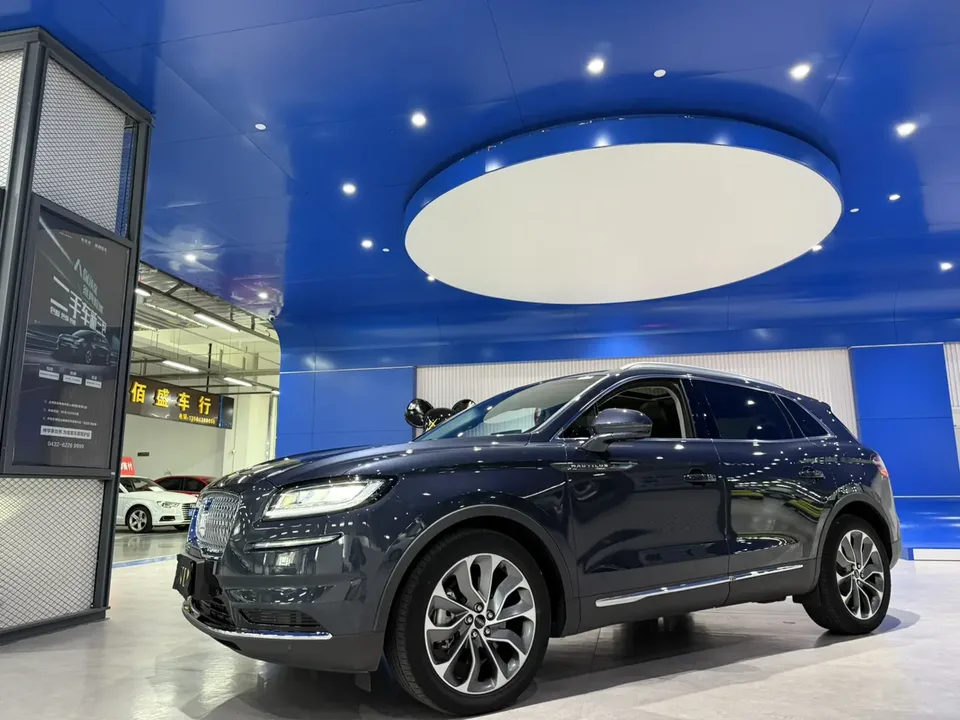 Lincoln Navigator 2022