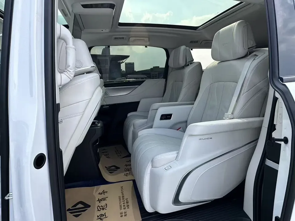 Buick GL8 PHEV Buick GL8 PHEV 2024 Lu Zun 1.5T Premium Edition 2025 — thumbnail 3