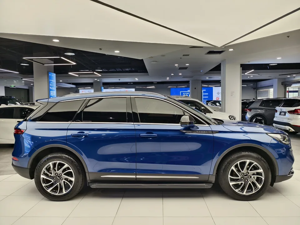 Lincoln Adventurer Adventurer 2022 Adventurer 2022 2.0T two-wheel drive exclusive edition 2022 — thumbnail 4