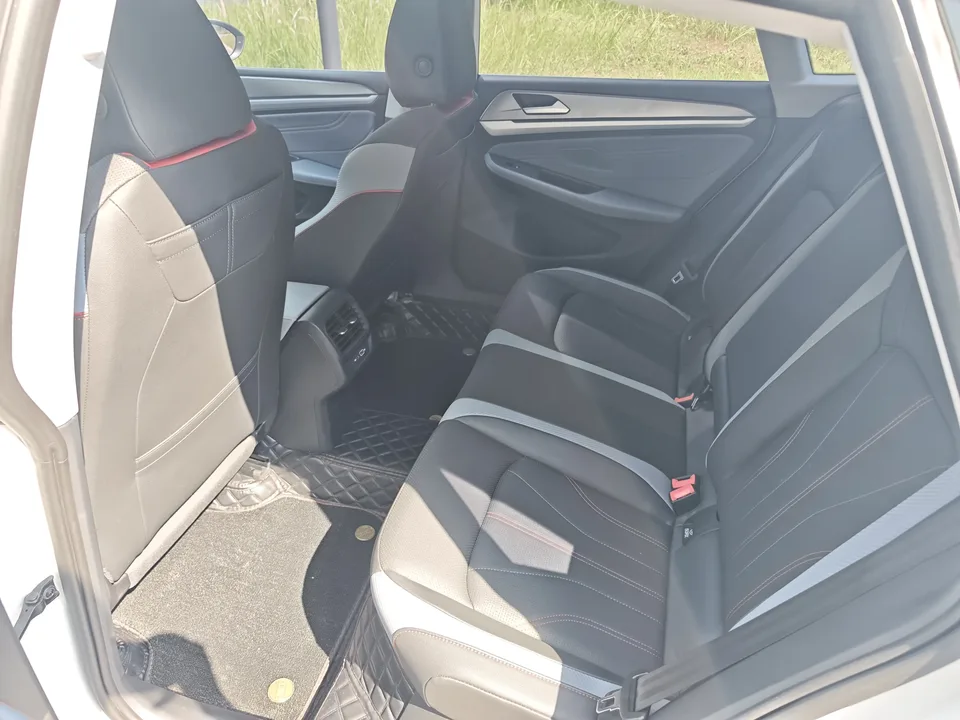 Volkswagen Lamando Lingdu 2024 2024 Lingdu Lingdu L 280TSI DSG Cool Edition 2025 — thumbnail 3