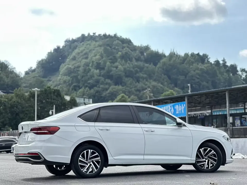 Volkswagen Lavida Lavida 2023 280TSI DSG Starry Sky Forever Edition 2022 — миниатюра 2