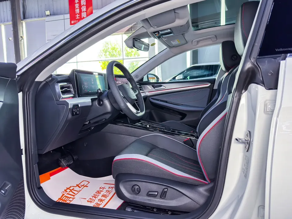 Volkswagen Lamando Lingdu 2025 Lingdu L 280TSI DSG Cool Edition 2024 — миниатюра 5