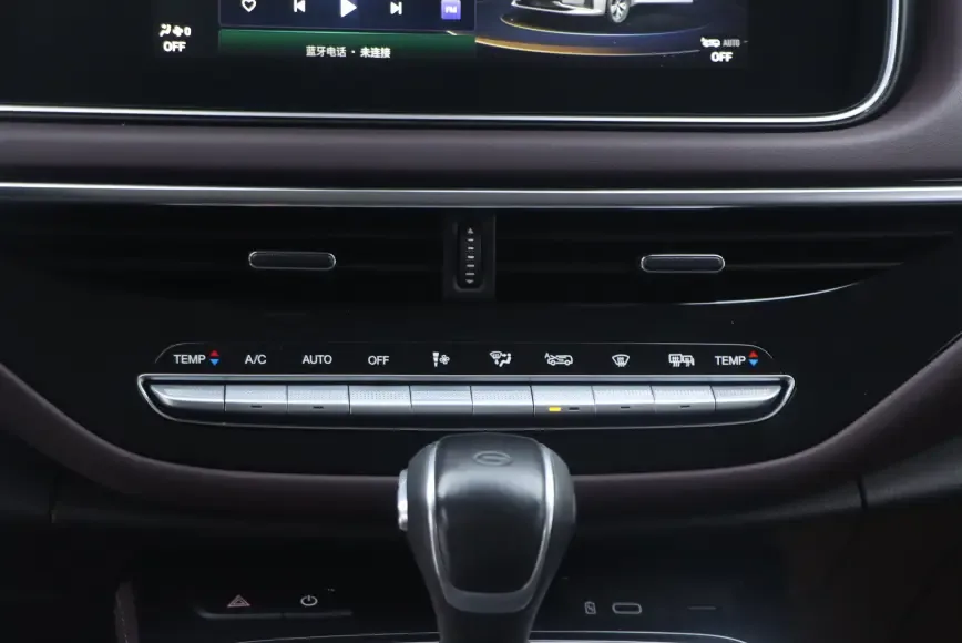 GAC Trumpchi M6 Trumpchi M6 2023 PRO 270T WDCT Premium Edition 2023 — миниатюра 2