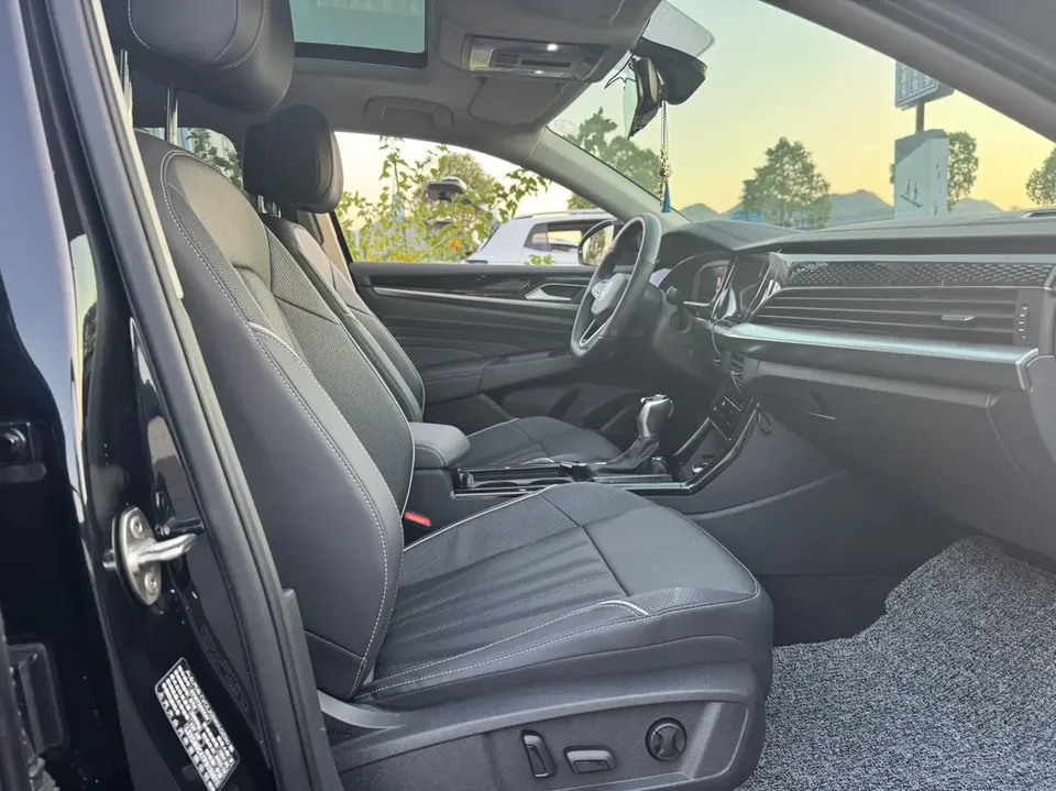Volkswagen Passat Passat 2024 330TSI Star Elite Edition 2023 — миниатюра 5