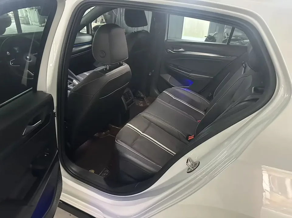 Volkswagen Golf Golf 2021 280TSI DSG R-Line 2022 — миниатюра 3
