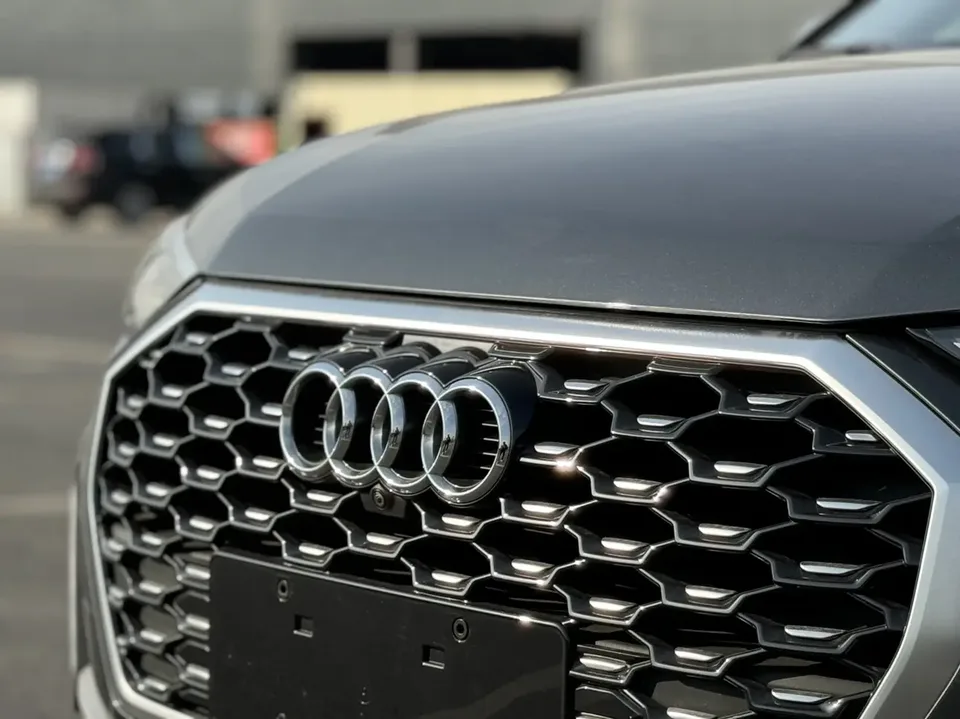 Audi Q3 SPORTBACK Audi Q3 Sportback 2023 45 TFSI quattro Luxury 2022 — thumbnail 3