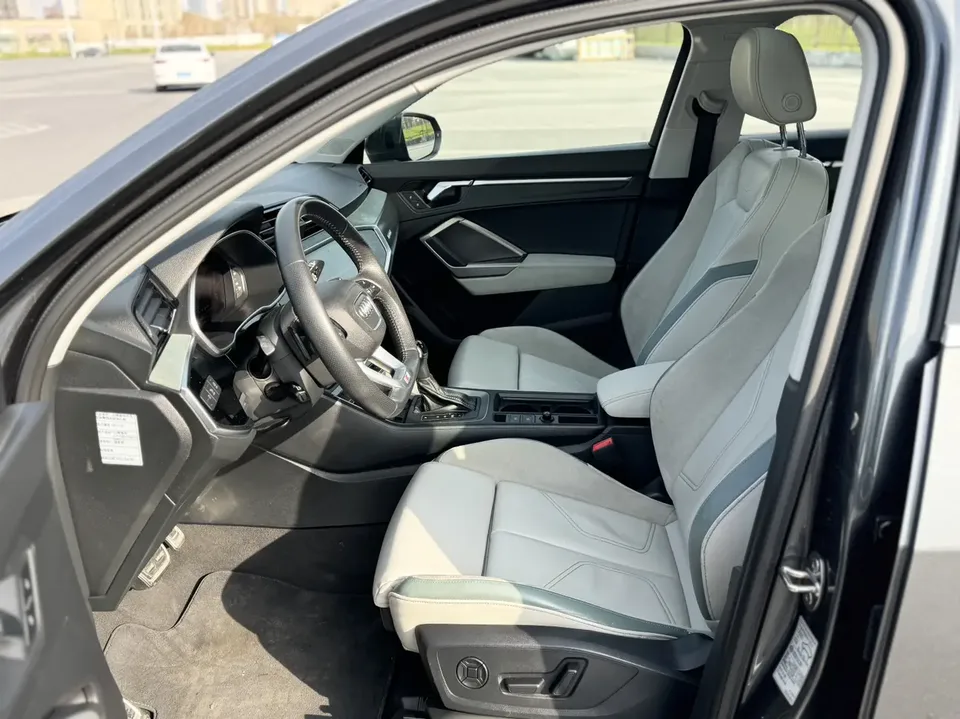 Audi Q3 SPORTBACK Audi Q3 Sportback 2023 45 TFSI quattro Luxury 2022 — thumbnail 4