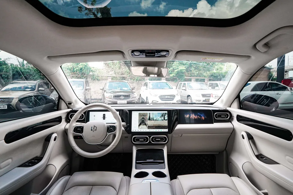 Leapmotor Zero running C11 Extended Range 180 Comfort Edition 2023 — миниатюра 5