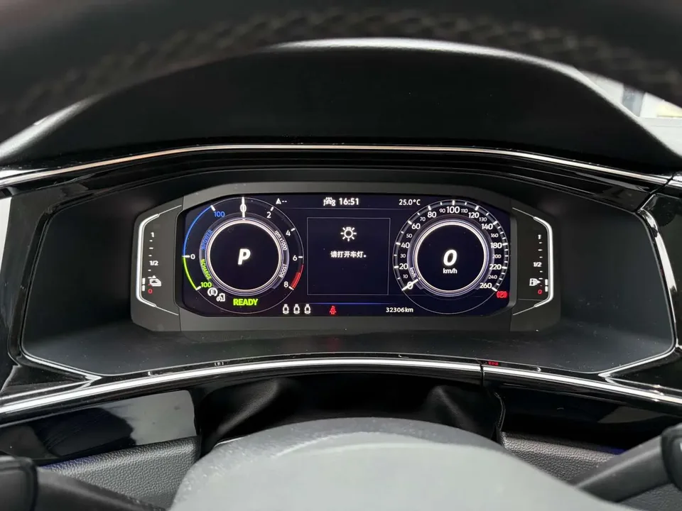 Volkswagen Tayron GTE Tanyue GTE 2022 Premium 2022 — thumbnail 4