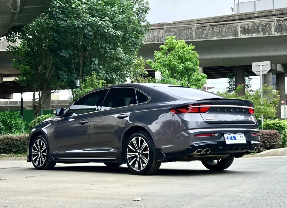 Geely Preface Xing Rui 2025 2.0T DongfangyaoMoon-gazing Edition 2024 — thumbnail 2