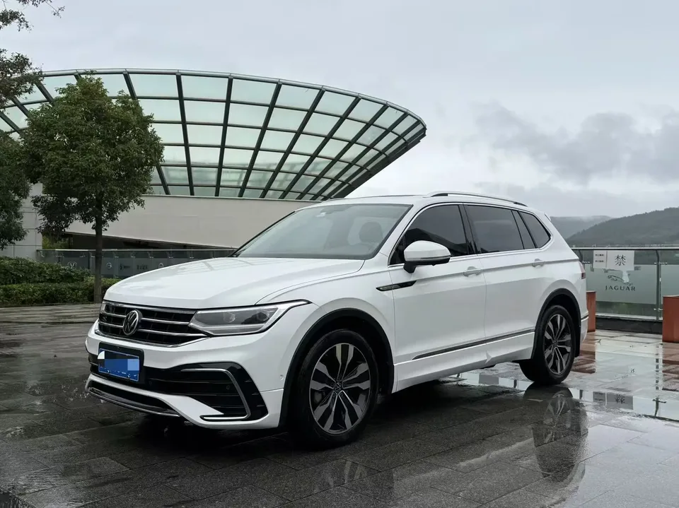 Volkswagen Tiguan L 2022