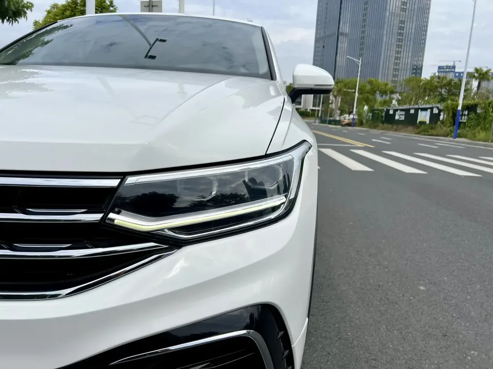 Volkswagen TiguanX Tiguan X 2022 330TSI Yuexiang Edition 2022 — миниатюра 3