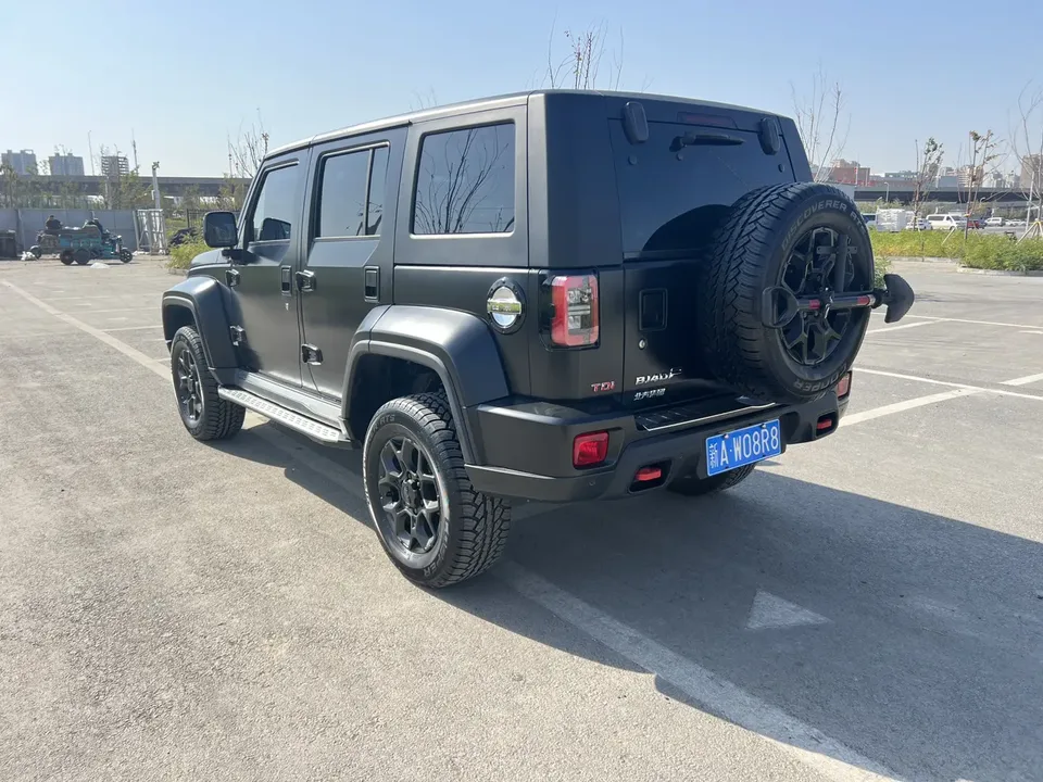 BAIC Beijing Off-road BJ40 Blade Hero Edition 2.0D Automatic 4WD Crossover 2024 — миниатюра 4
