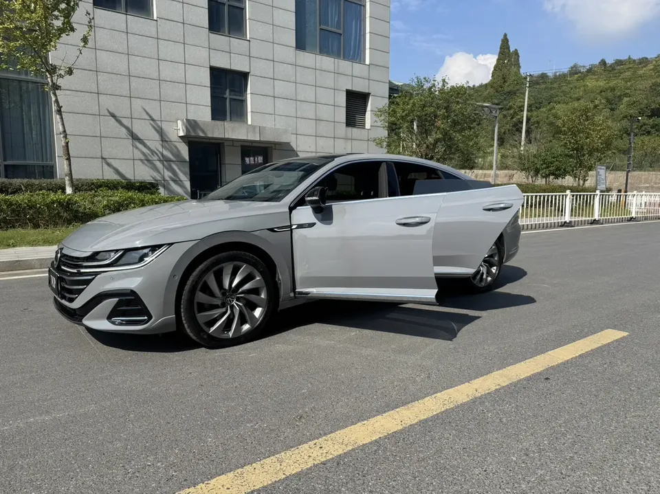 Volkswagen Arteon CC 2021 Volkswagen CC 2021 380TSI eye-catching version 2022 — thumbnail 4