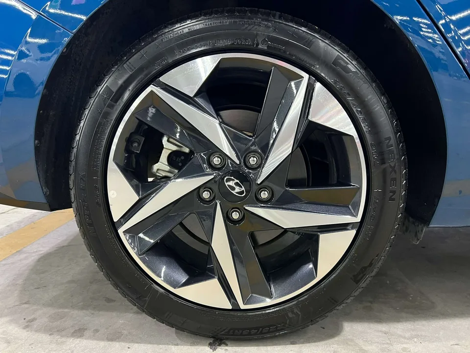 Hyundai Elantra 1.5L CVT GLX Elite Edition 2023 — миниатюра 3