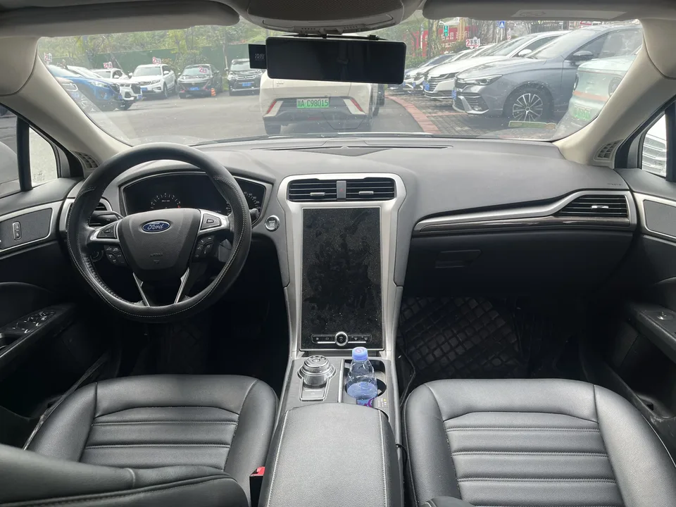 Ford Mondeo Mondeo EcoBoost 180 Fashion Edition 2022 — миниатюра 5