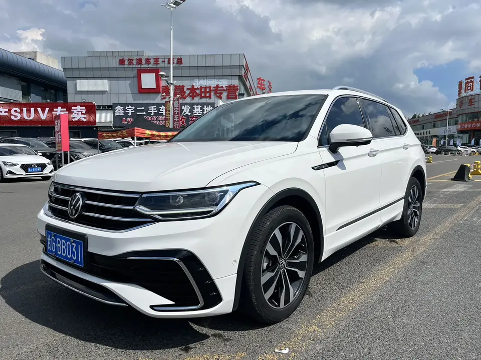 Volkswagen Tiguan L 2023