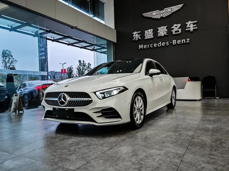 Mercedes-Benz Mercedes Benz A Class 2022