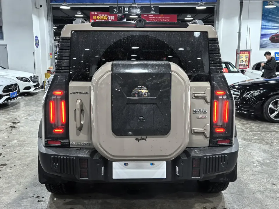 Jetour Jet Traveler 2.0TD 4WD Cross PRO+ 2023 — миниатюра 2