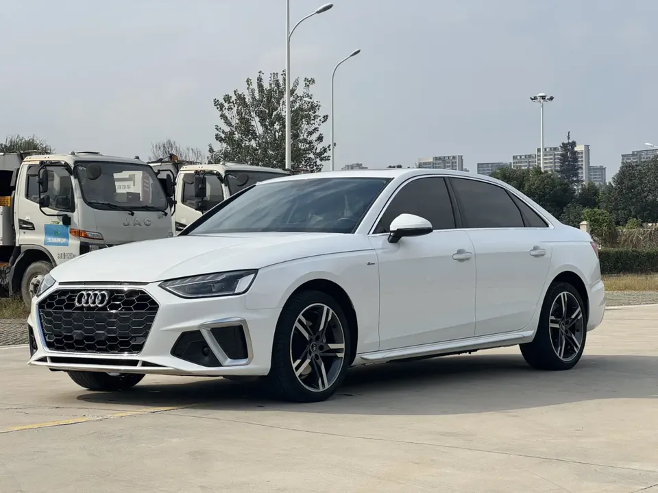 Audi a4 l 2022