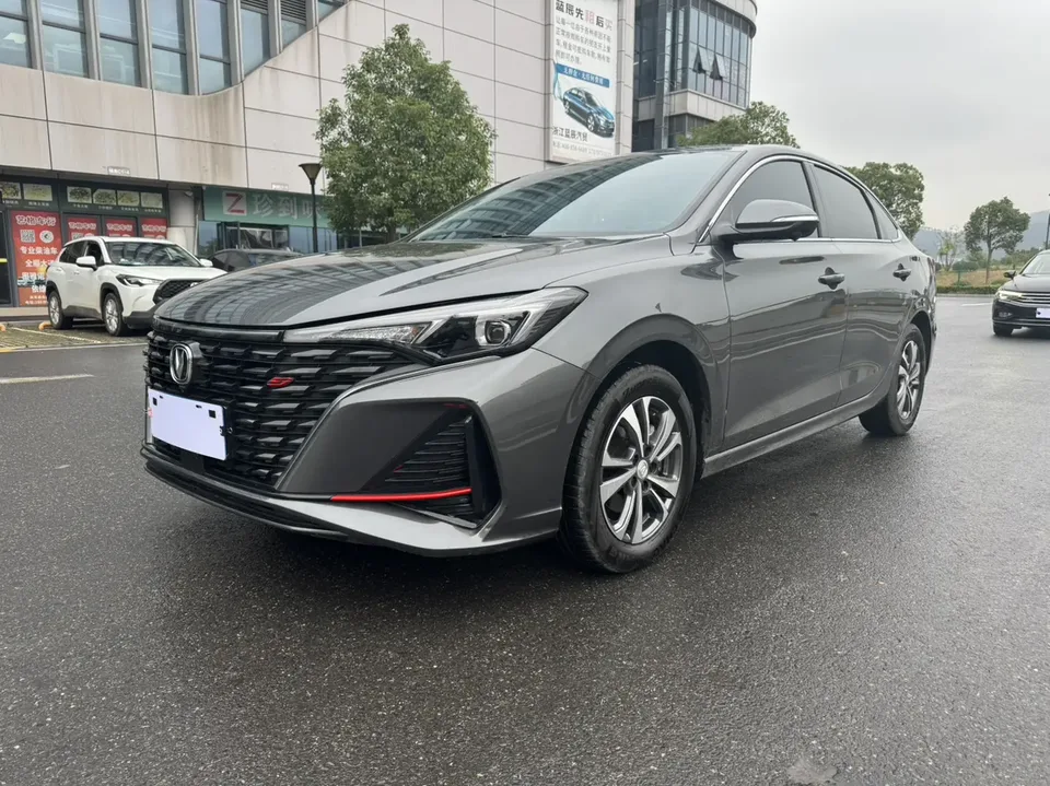 Changan Escape Escape 2024 PLUS 1.4T DCT High Energy Edition 2025 — photo 1, buy with delivery to Moscow