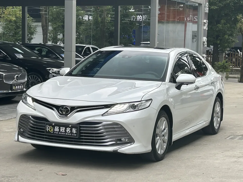 Toyota Camry 2023