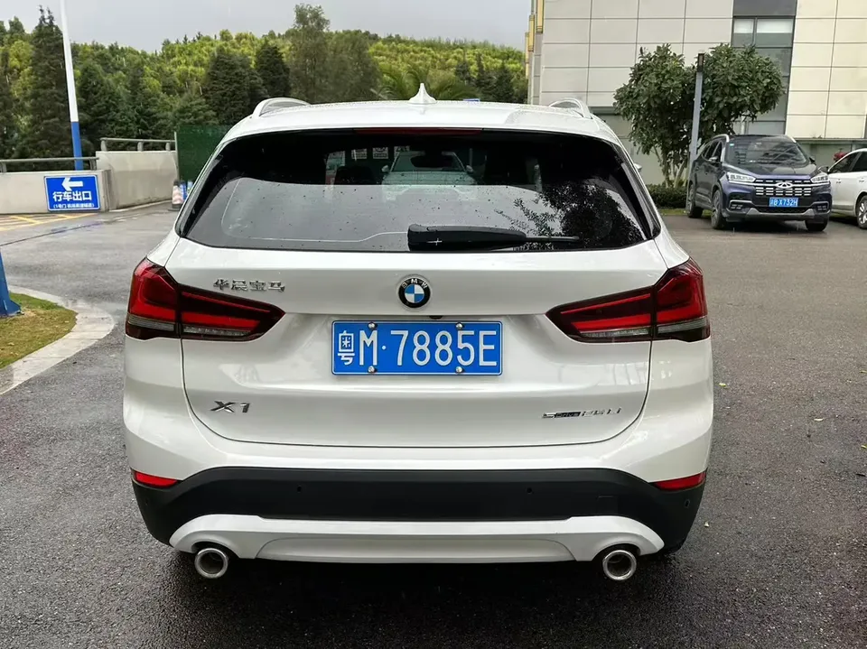 BMW X1 X1 2022 BMW X1 2022 sDrive25Li Leading Edition 2022 — thumbnail 2
