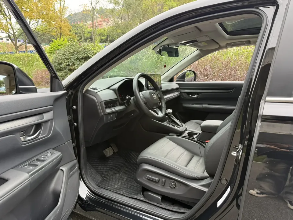 Honda CR-V Honda CR-V 2024 240TURBO CVT 2WD Smart 5-seater Edition 2024 — миниатюра 3
